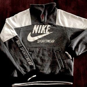 Nike Sweatshirt